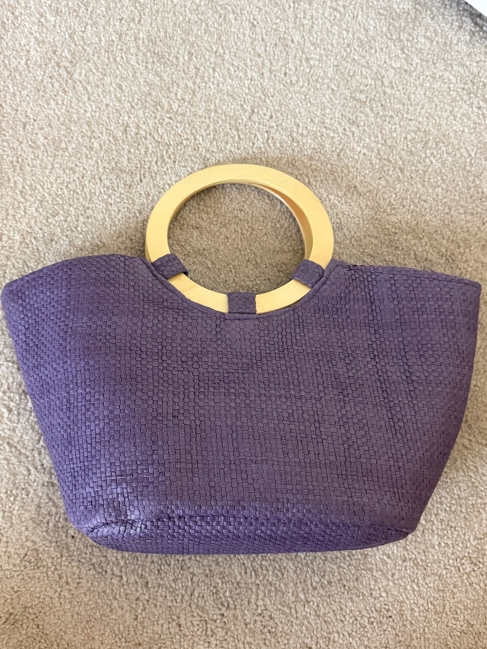Chic Purple Woven Handbag w/ Wooden Ring Handles – Boho Statement Purse